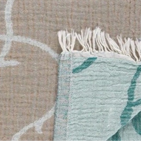 Adult Swaddle Quilted Gauze Buttery Soft Sea Turtles Organic Cotton Throw Towel - Picture 4 of 5